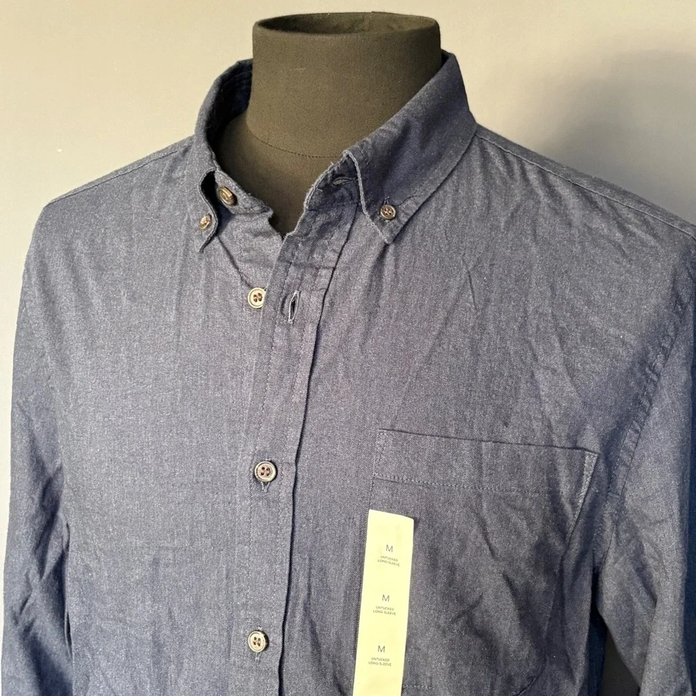 New with Tags - Banana Republic Slim Untucked Button Down Shirt Navy | Sz Medium